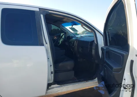 2008 Nissan Titan Le/Se/Xe из США, поврежденный, VIN 1N6AA06A38N359128